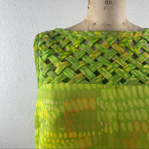 Vintage l 60s M Bright Green Criss-Cross Lattice Neckline Button-Down Back Shell - Picture 4 of 14